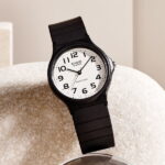 قیمت و خرید ساعت مچی CASIO مردانه و زنانه مدل کاسیو MQ-24-7B2LL