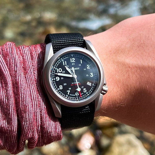 فراتر از قیمت: ۲۰ ساعت اقتصادی برتر (زیر ۱۲۵ دلار) که ارزششان بسیار بیشتر است! 12 فراتر از قیمت: ۲۰ ساعت اقتصادی برتر (زیر ۱۲۵ دلار) که ارزششان بسیار بیشتر است!