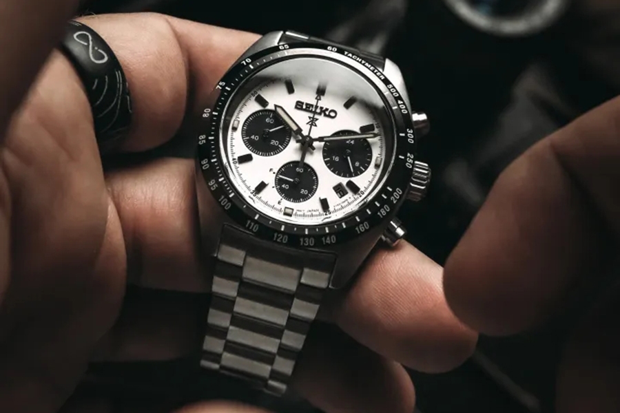 محبوبترین ساعتهای کلکسیونی زیر ۱۰۰۰ دلار از نگاه علاقهمندان 3 محبوبترین ساعتهای کلکسیونی زیر ۱۰۰۰ دلار از نگاه علاقهمندان