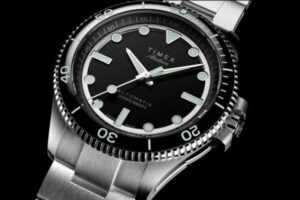 ساعت تایمکس ۱۰۰۰ دلاری: آیا تایمکس مسیر خود را گم کرده یا باید آن را جدی بگیریم؟