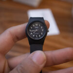 خرید و قیمت ساعت زنانه کیو اند کیو V28A-009VY | ضدآب 100 متر | ساعت جَم